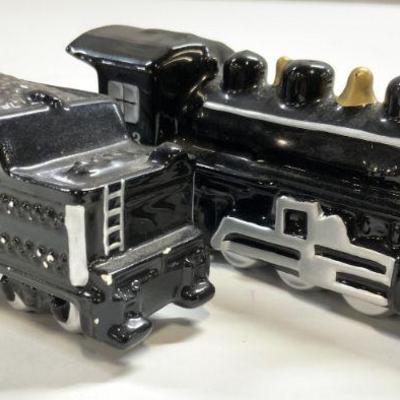 LIONEL Train Car Porc Salt & Pepper Shakers
