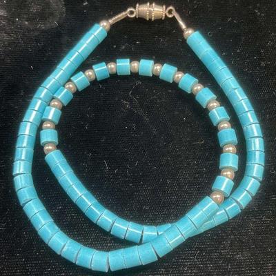 Silver Tone Faux Turquoise Beaded Necklace
