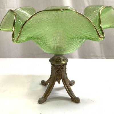 Vntg Gilt Metal Base Handkerchief Glass Vessel
