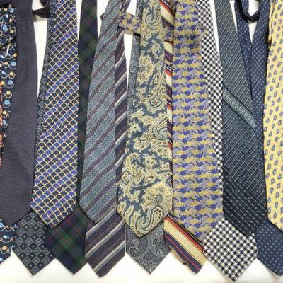Lot 22 Mens Neckties TESTA, Harrods, Club & More
