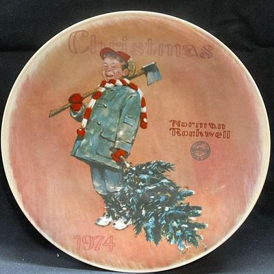 1974 Norman Rockwell Christmas China Plate
