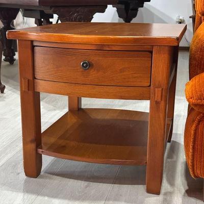 End table