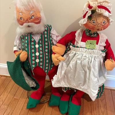 Mr & Mrs Clause Annalee Dolls