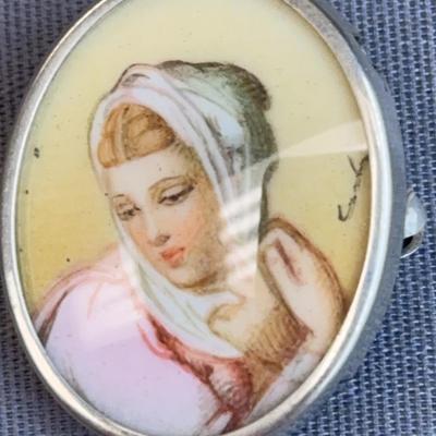 VINTAGE 1940'S HAND PAINTED MINIATURE OF LADY Marked 800 Silver 
