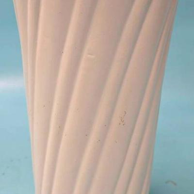 "Bauer Pottery" Vase