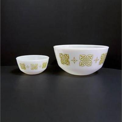 Anchor Hocking Fire King Mixing Bowls .jpg