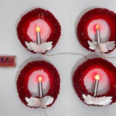 1950's Wreaths W/Lighted Candlesticks .jpg