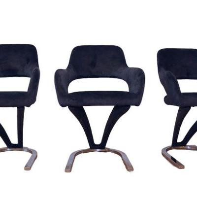 3 Modernist barstools