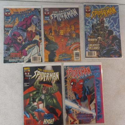 Vintage Marvel The Amazing Spider-Man Vol. 1 Comic Books - 5 in All