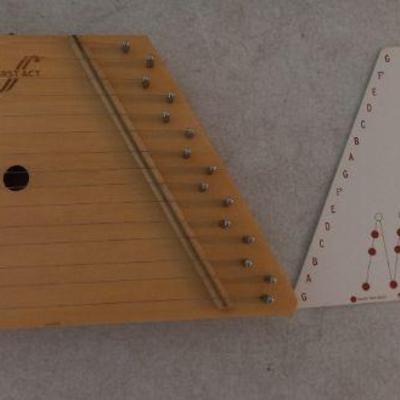 Vintage First Act Lap Harp with 3 Music Cards