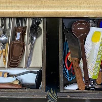 Utensils & Silverware 