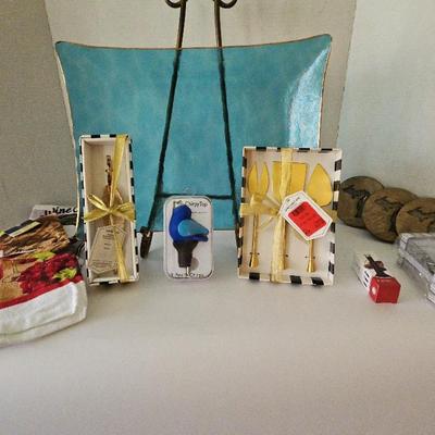 Textured Blue Glass With Gold Toned Trim Charcuterie Plate And More