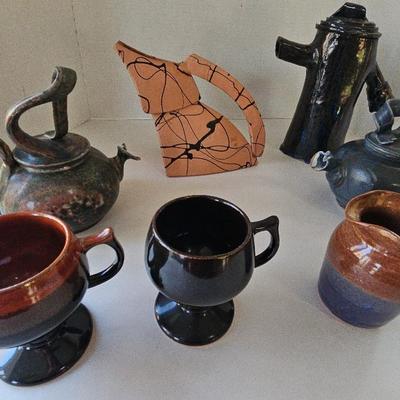 Artistic Tabletop Pitchers & Mugs