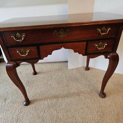 Mahogany Queen Anne Period Lowboy