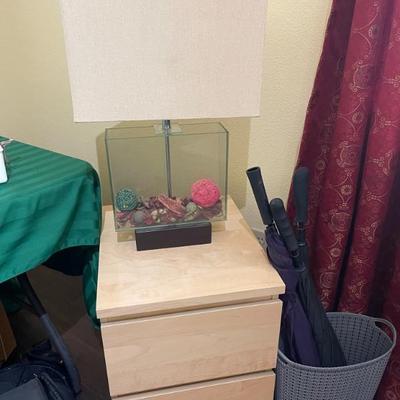 End table and lamp 
