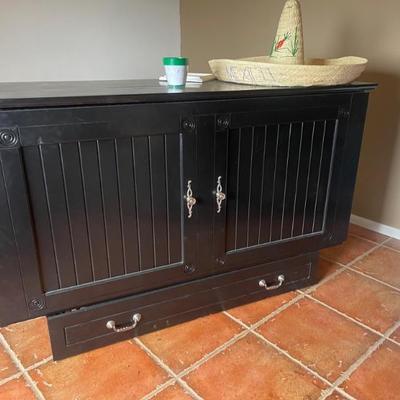 Murphy bed - you’ll have to remove FULL SIZE  like new used one time ! 