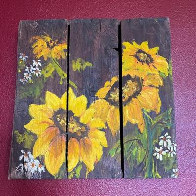 Art on barn wood 