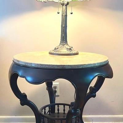 Antique Round Table With Tiffany Style Lamp 