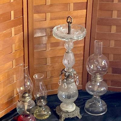 MCM Wood Partition W/ Glorious Ashtray And Oil Lamps