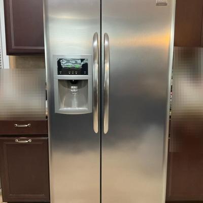 Frigidaire Gallery Side By Side Fridge 