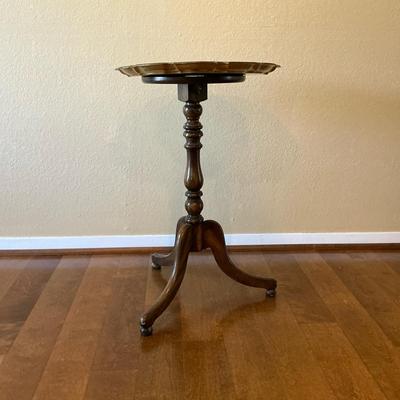 Tilt Top Table 