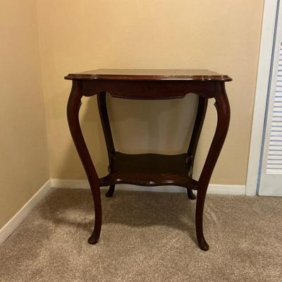 Vintage Queen Anne Parlor Table 