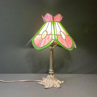 Vintage Stained Glass Tiffany Style Lamp