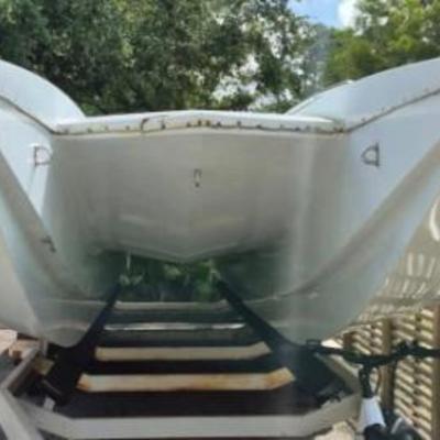 https://auctions4america.proxibid.com/Auctions-4-America/1985-Chris-Craft-31-ft-Catamaran/event-catalog/278077