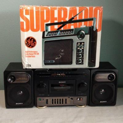 GE Superadio And Sony CFS-1030