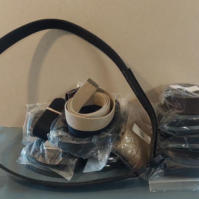 Duluth Trading Co Mens Belts & More 