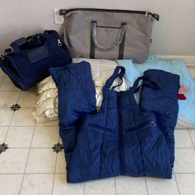 Quilts, Luggage, Child’s Ski Bib