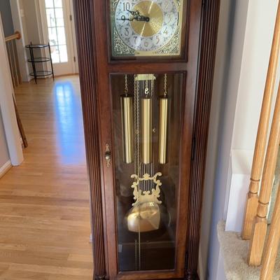 Howard Miller Grandfather Clock Westminster, 15–H