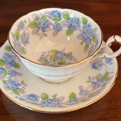 Royal Grafton Bone China Blue Hydrangeas Cup & Saucer Made In England