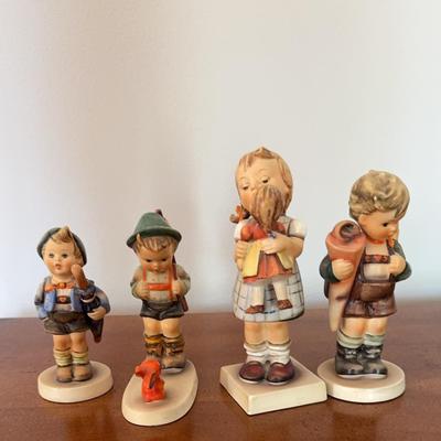 Hummel Assortment