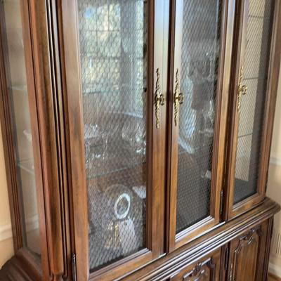 Beautiful Drexel China Cabinet 76” X 46”