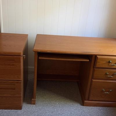 Wooden Computer Desk And Lockable Filing Cabinet