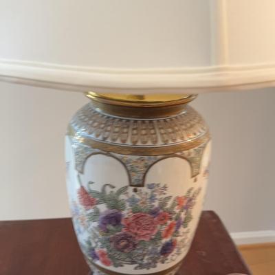 Rose Vase Turned Lamp With Shade