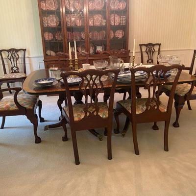 20th century Double Pedestal Dining Table with Brass Paw
