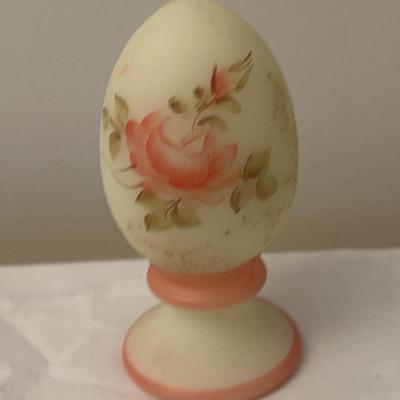 A Vintage Fenton Hand-Painted Custard Uranium Glass Egg