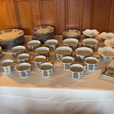 Vintage Sakura Porcelain Set