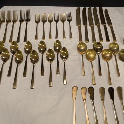 Dirilyte Gold-Washed Flatware Set