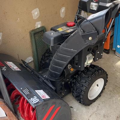Troy-Bilt Storm 3090 Snowblower