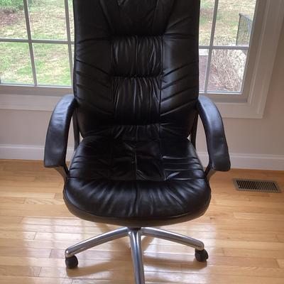 Black Leather Look Office Chair
