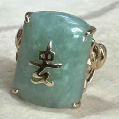 Jadeite ring set in 14k gold