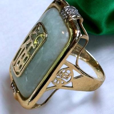 Jadeite gold chinese "good luck" ring