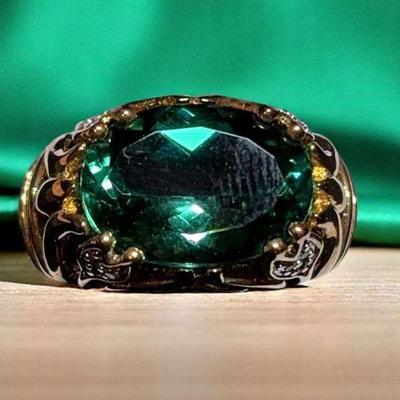 Green spinel sterling ring stamped utg