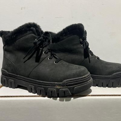 Ugg Australia Women's Shearling Leather Hiking Boots