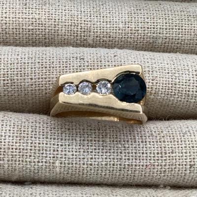 Ala 14K Gold Ring With Teal Sapphire And Diamonds - 7.35 Grams