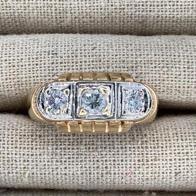 14K Two-Tone Gold And Diamond Ring - 6.5 grams 