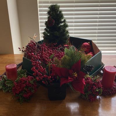 Red Christmas Berries Decoration Assortment 